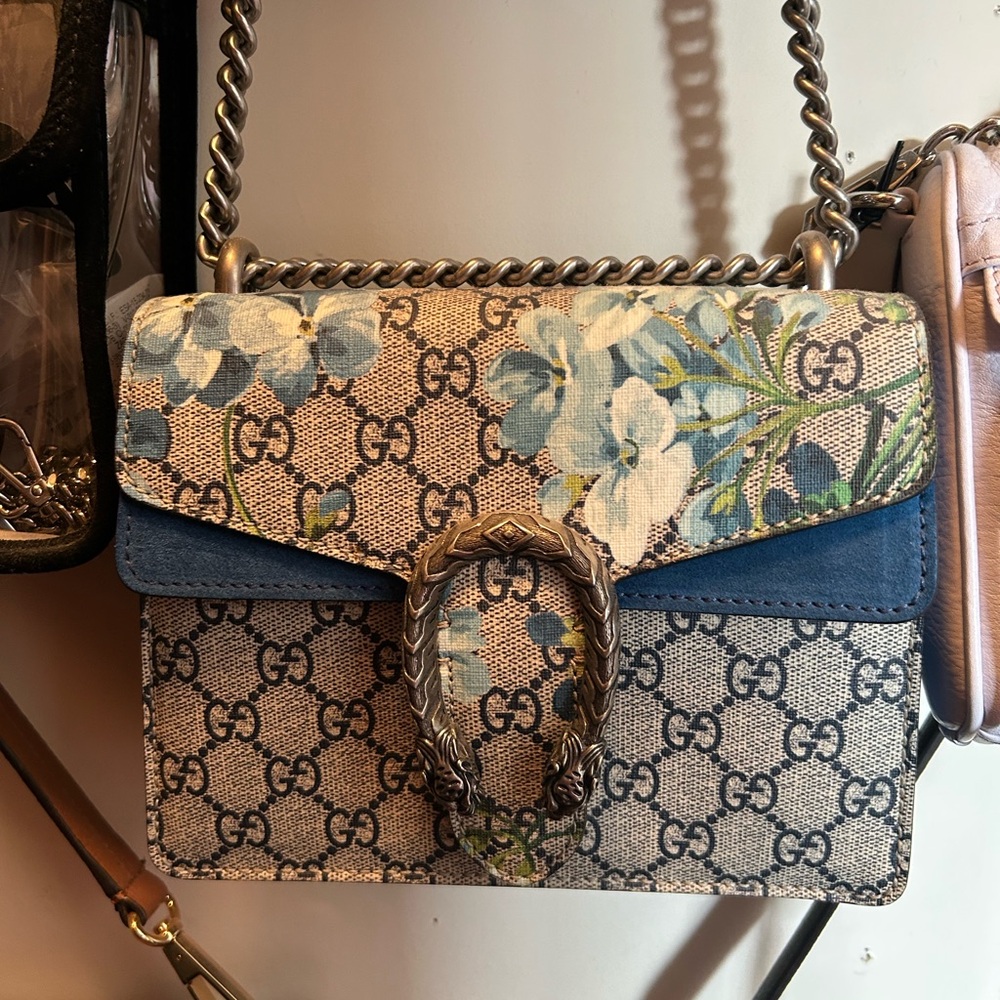 Gucci GG Supreme Monogram Blooms Mini Dionysus Navy Vintage Blue Florals